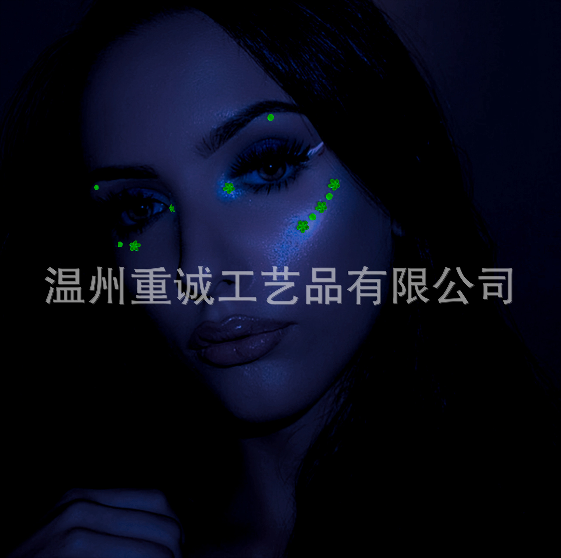 Glow in The Dark Face Rhinesto - Makeup review and price